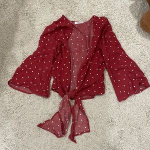 Super cute and flowy top